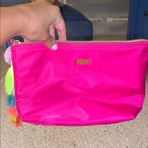 Makeup bag